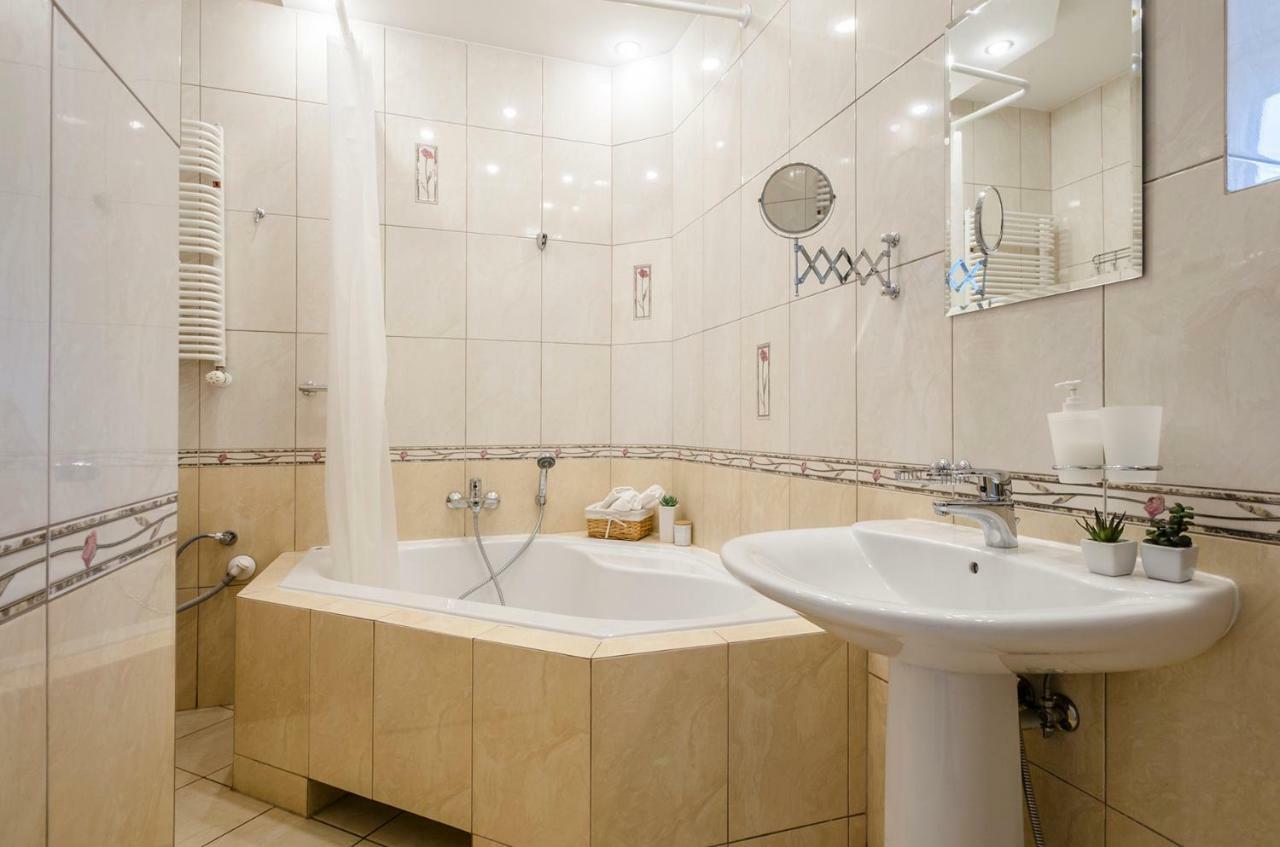 Ohmyhome - Kosciuszki Lodz  Ngoại thất bức ảnh